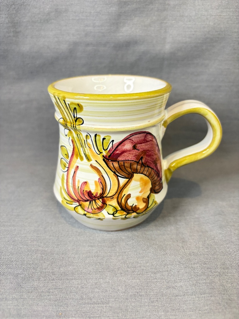 Mushroom Mug Vintage Italy Onion Ceramic Hand Painted Original Sticker 8 oz.